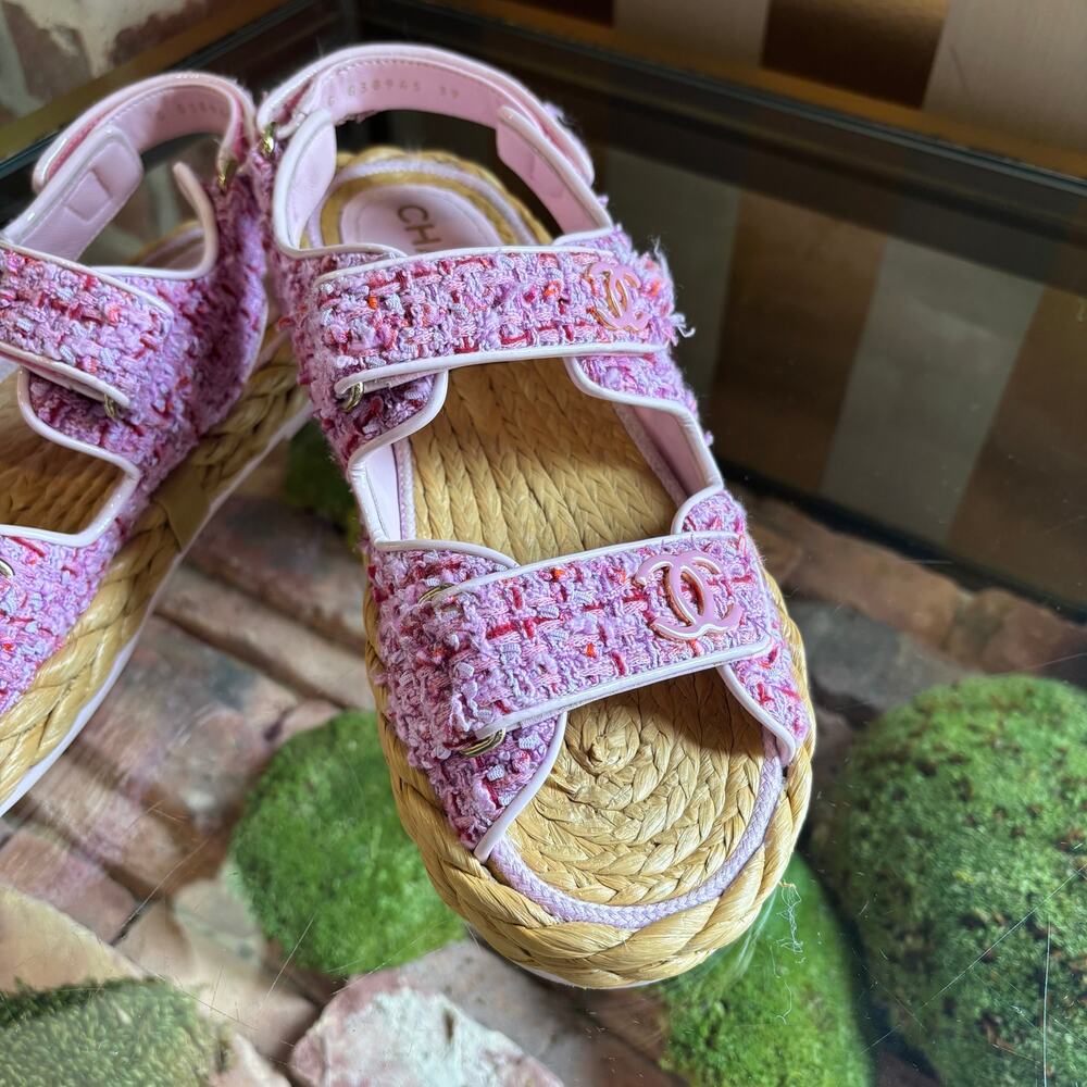 CHANEL Pink Tweed Patent Leather Trim Sandals SZ 39 (US 9) - Picture 2 of 13